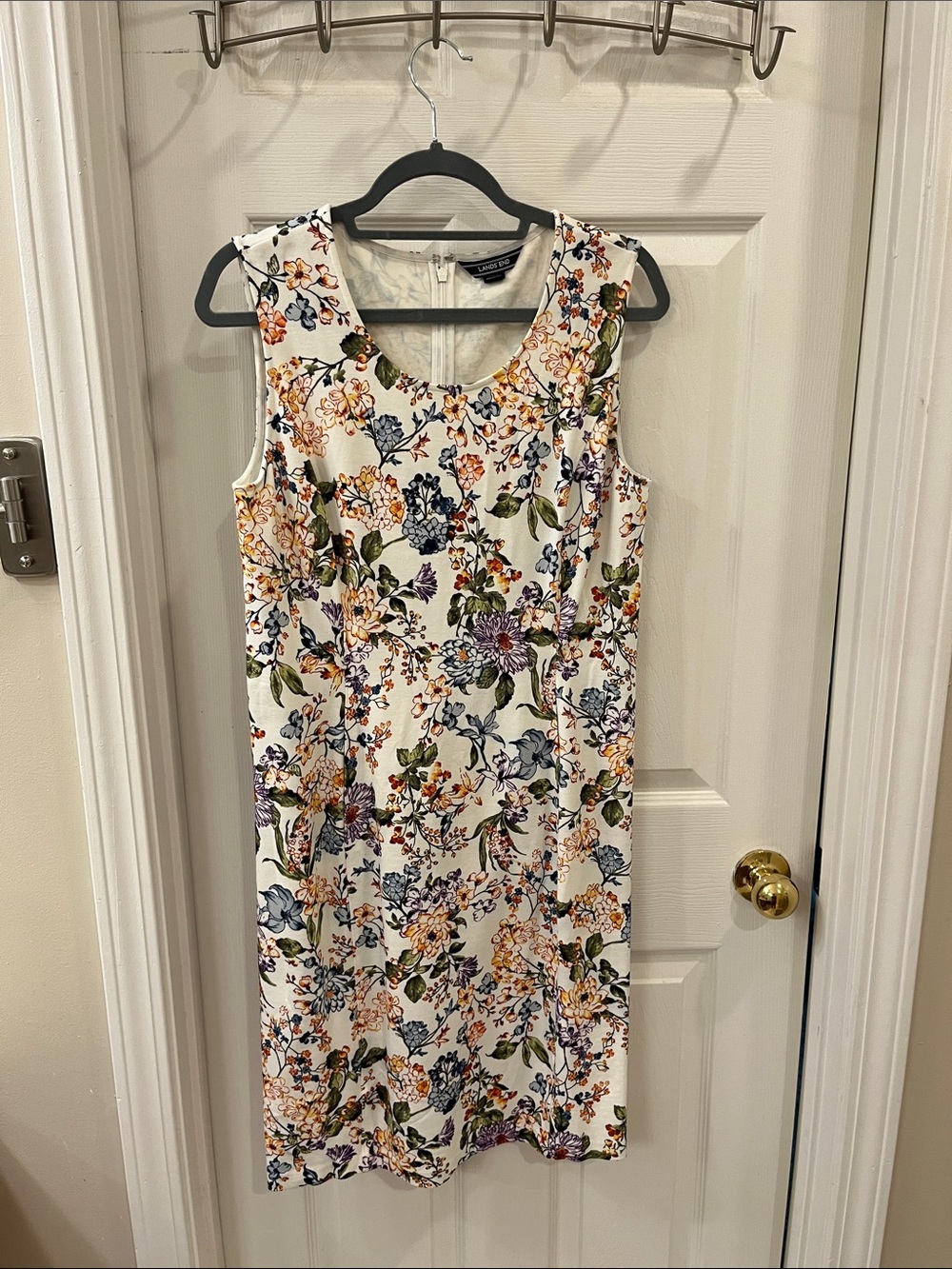 Taylor Dresses White Floral Midi Sheath Dress